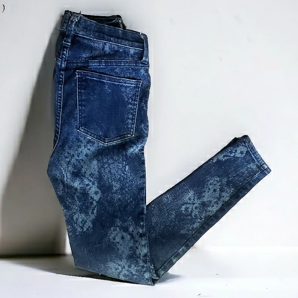Free People Jeggings Blue Denim Marbled 27 Y2K Stretchy Casual Skinny Girl Jeans